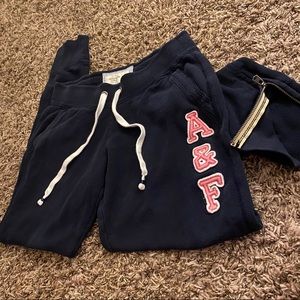 Navy A&F Joggers w/ Pockets